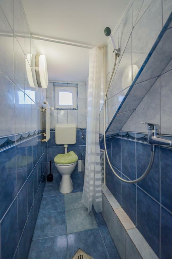 Rooftop Central Apartment Брашов Экстерьер фото